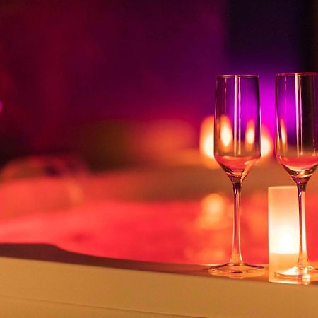 * Spa & Detente # Suite Privee # Tours # Netflix * Eksteriør bilde