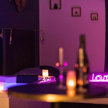 * Spa & Detente # Suite Privee # Tours # Netflix * Eksteriør bilde