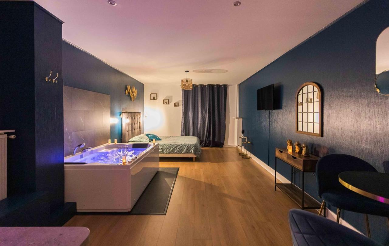 * Spa & Detente # Suite Privee # Tours # Netflix * Eksteriør bilde